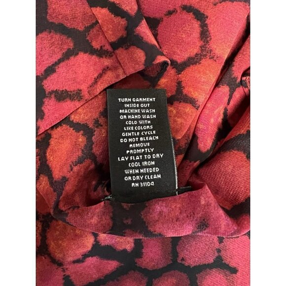 New Direction Womens Slit Sleeve Blouse~Size Small~Red Black Reptile Print L6 12 - Picture 11 of 11
